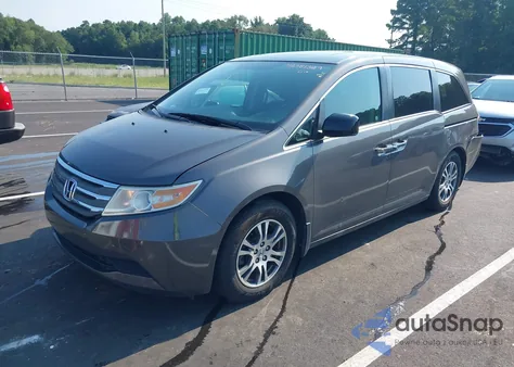 2013 Honda Odyssey Ex-L from USA, damaged, VIN 5FNRL5H61DB081084